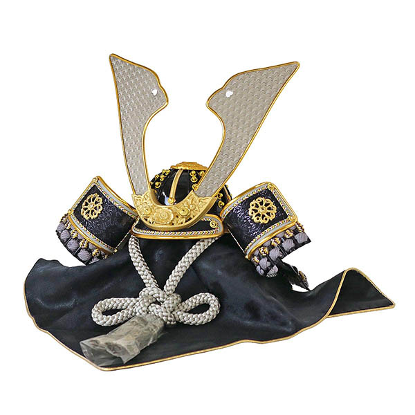 久月　 五月人形　久月 黒駒 黒裾濃威 兜 収納飾り 黒塗り木目 二曲屏風収納箱　詳細画像