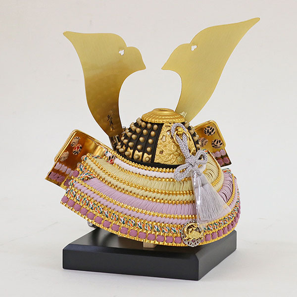 五月人形 久月 久月作 四神之兜 平飾り 正絹 紫裾濃縅 折りたたみ式台 甲冑師 鈴木利光 詳細画像 久月 五月人形 久月作 四神之兜 平飾り 正絹 紫裾濃縅 折りたたみ式台 甲冑師 鈴木利光 詳細画像