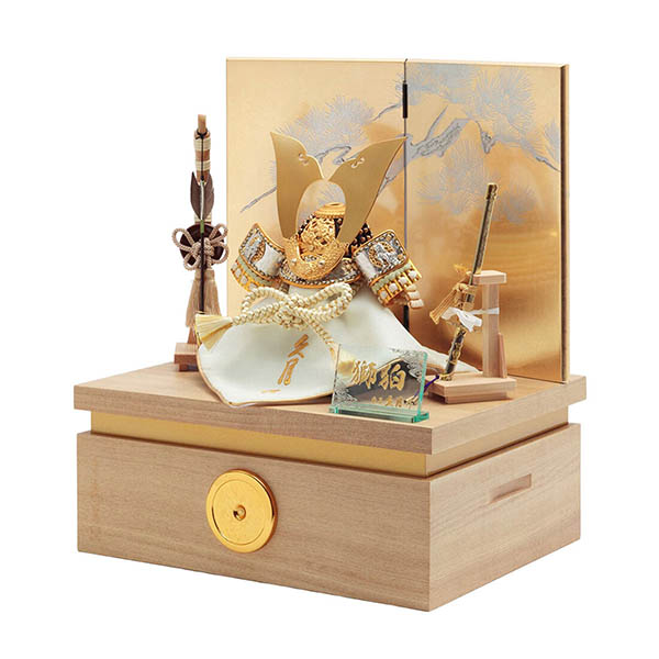 久月　 五月人形　久月作 獅狛之兜 収納飾り 正絹 萌黄匂縅 銀松二曲 甲冑師 鈴木利光　詳細画像