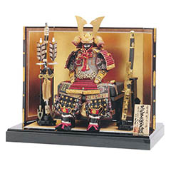 五月人形: 中村宗光作 鎧 平飾り 正絹 茜糸縅 久月監製 【D-77】