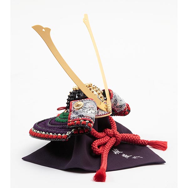 久月　 五月人形　加藤峻厳作 兜 紫肩萌黄縅 貼り合わせ小札 久月監製 木目 鏡面バック アクリルケース　詳細画像