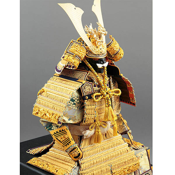 久月　 五月人形　久月 大鎧 高床台飾り 正絹 緋縅 山水桐枠屏風　詳細画像