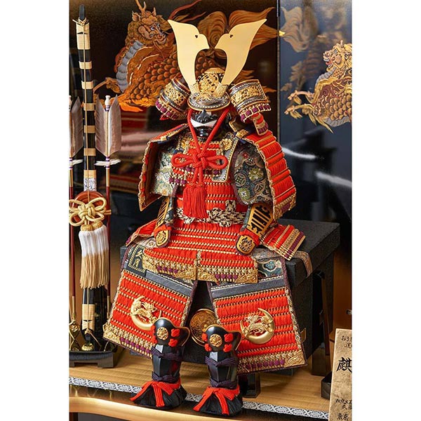 久月　 五月人形　久月作 麒麟児大鎧 高床台飾り 正絹 朱糸縅 麒麟児二曲屏風 甲冑師 鈴木利光　詳細画像