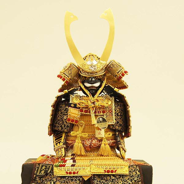 久月　 五月人形　久月作 四神大鎧 平飾り 正絹緋糸褄取縅 駿河古典蒔絵 甲冑師 鈴木利光　詳細画像
