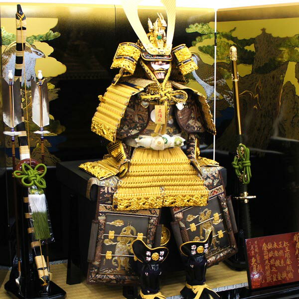 久月　 五月人形　久月作 彫金仁王大鎧 高床台飾り 正絹 緋縅 駿河古典蒔絵 甲冑師 鈴木利光　詳細画像
