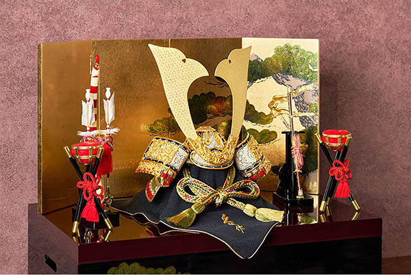 久月　 五月人形　久月作 仁王之兜 収納飾り 正絹 萌黄裾濃縅  甲冑師 鈴木利光 久月当主監製　詳細画像