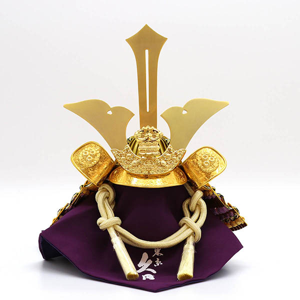 久月　 五月人形　久月 戦国武将 兜 収納飾り 正絹 色々縅 毛利元就公 駿河古典蒔絵 白木 木目　詳細画像