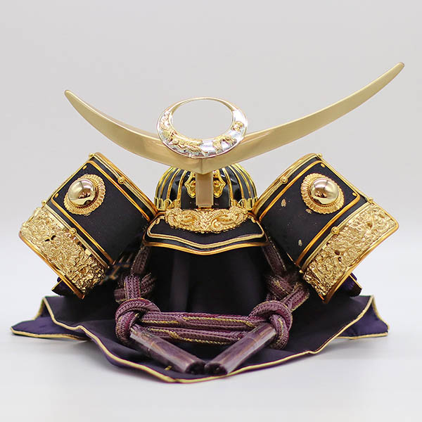 五月人形 久月 久月 天空 兜 収納飾り 紫翠 虎二曲屏風 櫃型収納箱 詳細画像 久月 五月人形 久月 天空 兜 収納飾り 紫翠 虎二曲屏風 櫃型収納箱 詳細画像