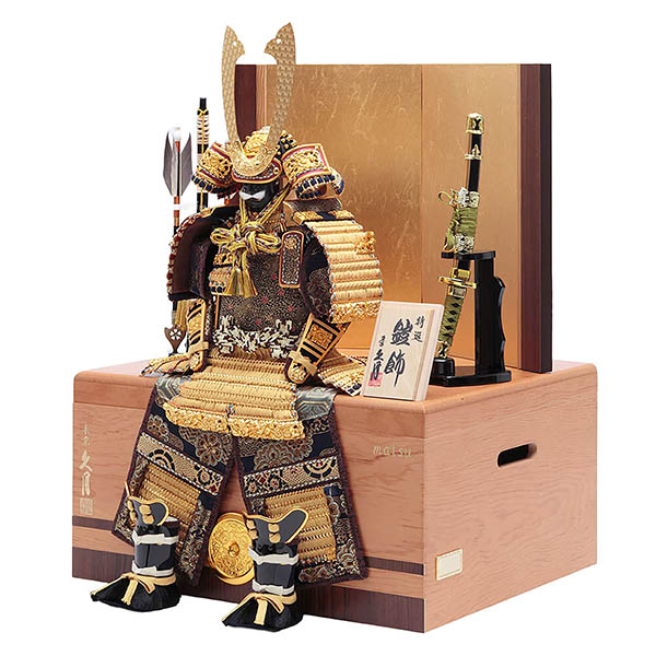 久月　 五月人形　鈴木利光作 大鎧収納飾り 正絹緋縅 久月監製　詳細画像