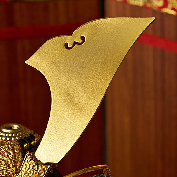 五月人形 久月 中村宗光作 銘木 花梨 鎧 二引き 収納飾り 正絹 紅雅茜縅 久月監製 木目 詳細画像 久月 五月人形 中村宗光作 銘木 花梨 鎧 二引き 収納飾り 正絹 紅雅茜縅 久月監製 木目 詳細画像