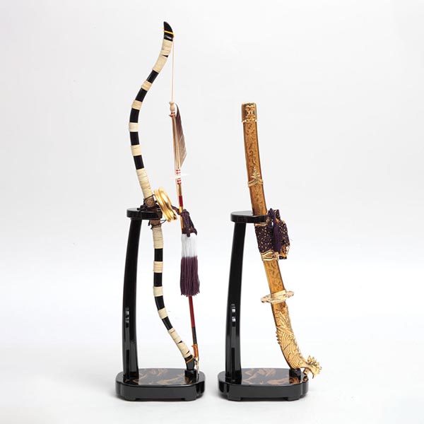 久月　 五月人形　早乙女幸隆作 大鎧 平飾り 正絹 赤糸縅 鎌倉時代 貼り合わせ小札 久月監製　詳細画像