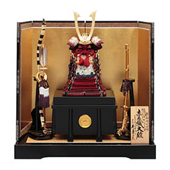 五月人形: 早乙女幸隆作 大鎧 平飾り 正絹 赤糸縅 鎌倉時代 貼り合わせ小札 久月監製 【D-78】