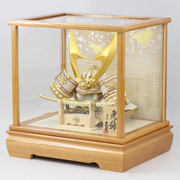 五月人形 久月 久月 兜 木目 白木 ガラスケース 取付ケース入り 詳細画像 久月 五月人形 久月 兜 木目 白木 ガラスケース 取付ケース入り 詳細画像