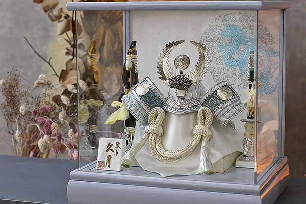 五月人形 久月 久月 徳川家康公 兜 アクリルケース 取付ケース入り 詳細画像 久月 五月人形 久月 徳川家康公 兜 アクリルケース 取付ケース入り 詳細画像