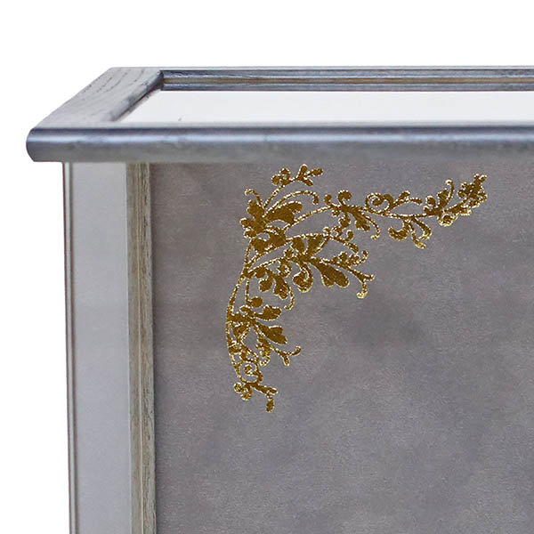 五月人形 久月 久月 兜飾り 取付ケース入り アクリルケース飾り 詳細画像 久月 五月人形 久月 兜飾り 取付ケース入り アクリルケース飾り 詳細画像