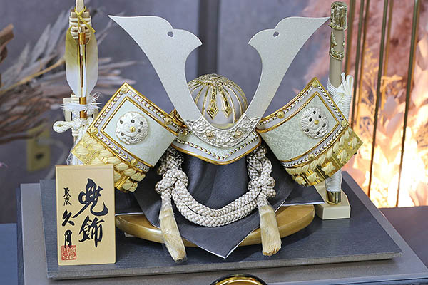 五月人形 久月 久月 兜飾り 取付ケース入り アクリルケース飾り 詳細画像 久月 五月人形 久月 兜飾り 取付ケース入り アクリルケース飾り 詳細画像