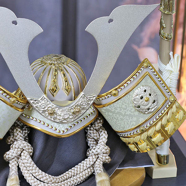 五月人形 久月 久月 兜飾り 取付ケース入り アクリルケース飾り 詳細画像 久月 五月人形 久月 兜飾り 取付ケース入り アクリルケース飾り 詳細画像