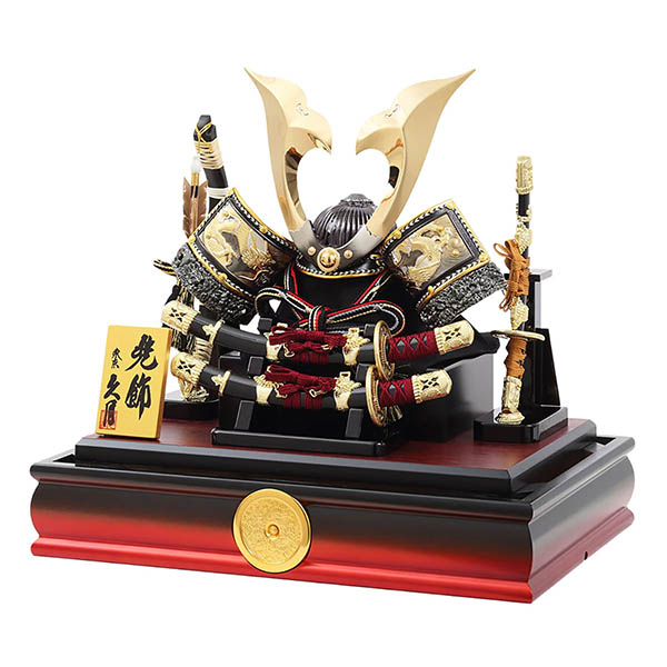 久月　 五月人形　久月 兜 黒赤ぼかし 金彩龍バック ガラスケース 取付ケース入り　詳細画像