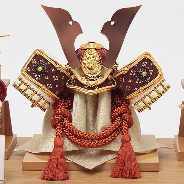 久月　 五月人形　久月 白糸縅 兜 円形 丸型 白木 木目 アクリルケース 取付ケース入り　詳細画像