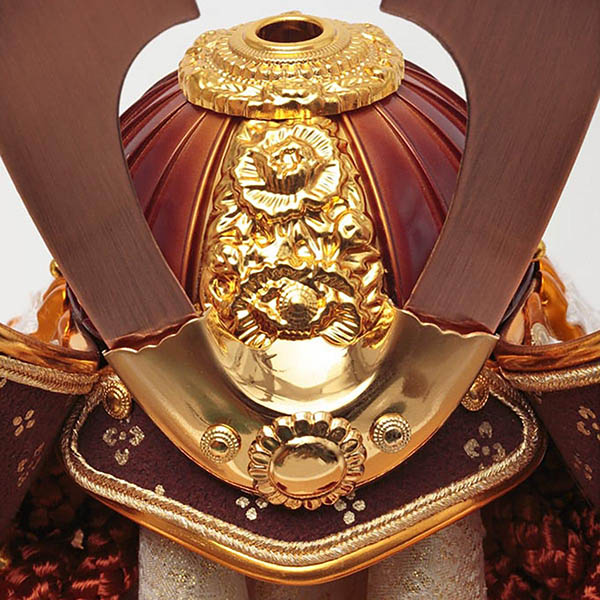 久月　 五月人形　久月 白糸縅 兜 円形 丸型 白木 木目 アクリルケース 取付ケース入り　詳細画像