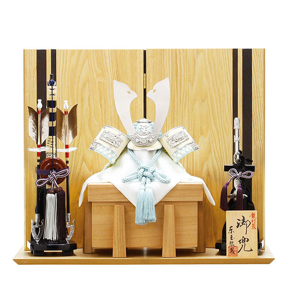 東玉　 五月人形　龍村裂 悠晴 ゆうは 兜 平飾り　詳細画像