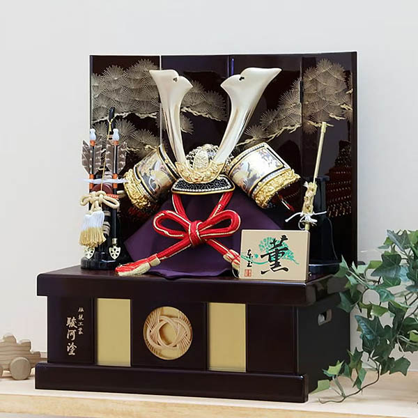 東玉　 五月人形　劉 りゅう 駿河塗り 竹千筋細工 兜 収納飾り　詳細画像