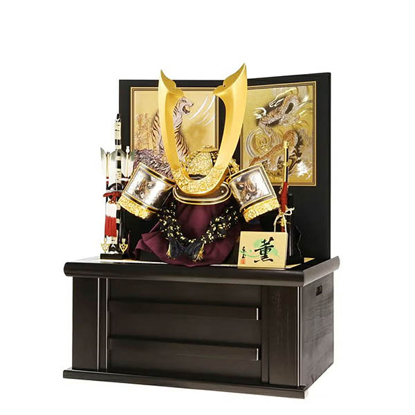 東玉　 五月人形　龍斗 りゅうと 着用兜 収納飾り　詳細画像