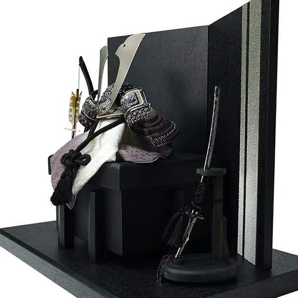 東玉　 五月人形　草木染め 華極 かきょく 櫃飾り 兜 平飾り　詳細画像