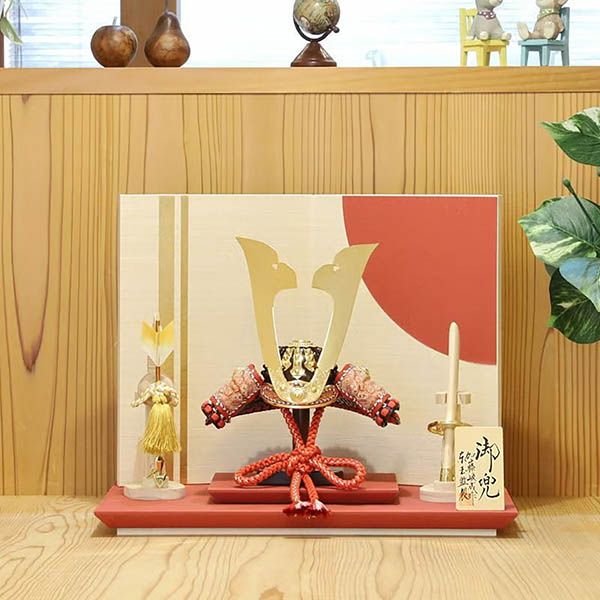 東玉　 五月人形　加藤峻成作 彩り 大地 兜 平飾り　詳細画像