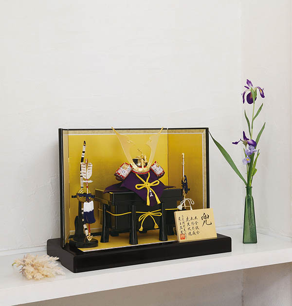 東玉　 五月人形　別所実正 金龍頭立 金屏風飾り 兜 平飾り　詳細画像