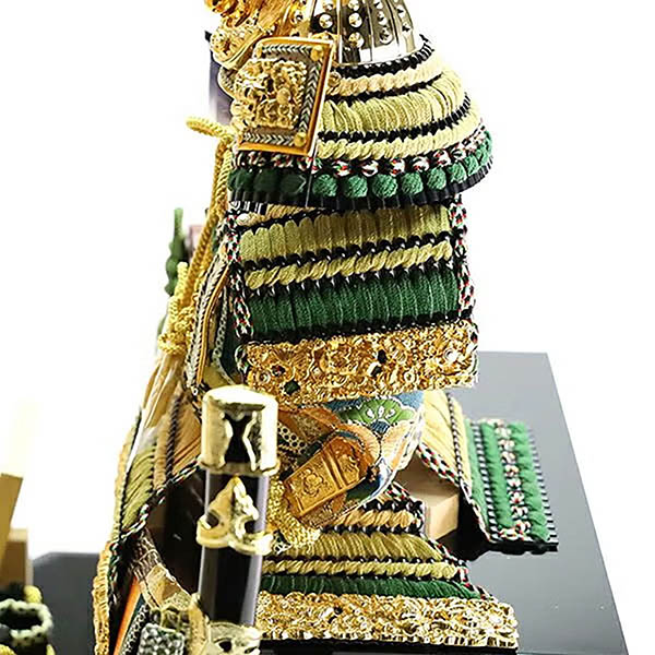 東玉　 五月人形　特選大鎧 六角ガラス 鎧 ケース飾り　詳細画像