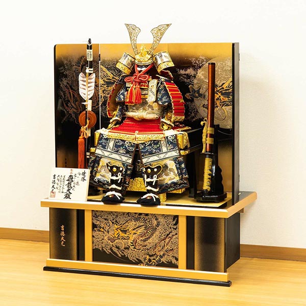 吉徳　 五月人形　飛龍大鎧 高床台飾り　詳細画像