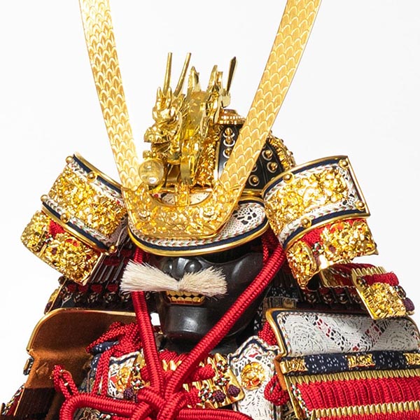 吉徳　 五月人形　平安一水作 正絹赤絲縅 純金箔押鎧 鎧飾り　詳細画像