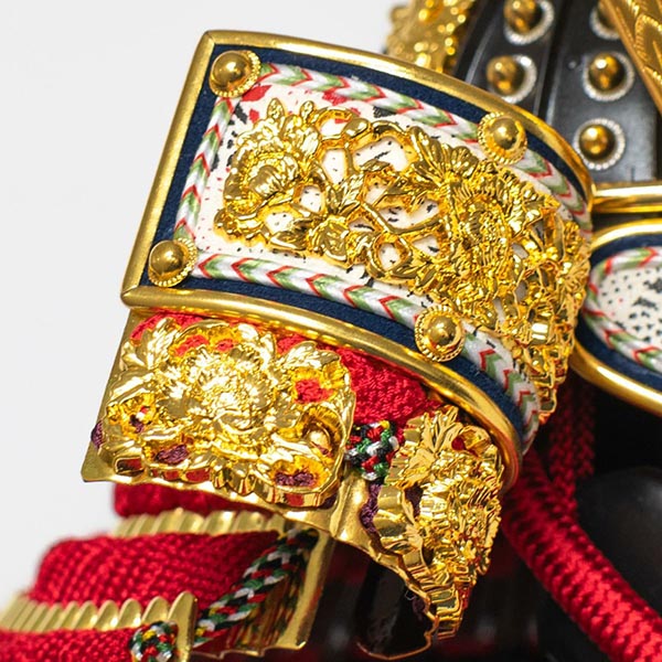 吉徳　 五月人形　平安一水作 正絹赤絲縅 純金箔押鎧 鎧飾り　詳細画像