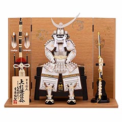 五月人形: 大越保広作 上杉謙信公 鎧飾り 【503H81562】