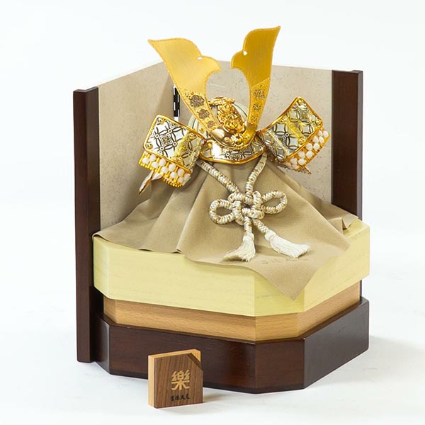 吉徳　 五月人形　楽 七宝彫金 兜飾り 収納飾り　詳細画像