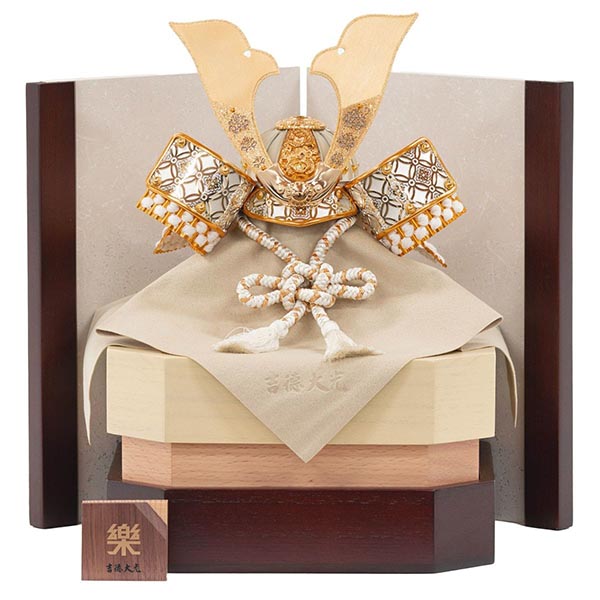 吉徳　 五月人形　楽 七宝彫金 兜飾り 収納飾り　詳細画像