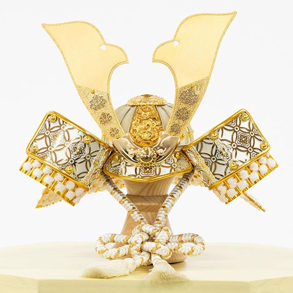 吉徳　 五月人形　楽 七宝彫金 兜飾り 収納飾り　詳細画像