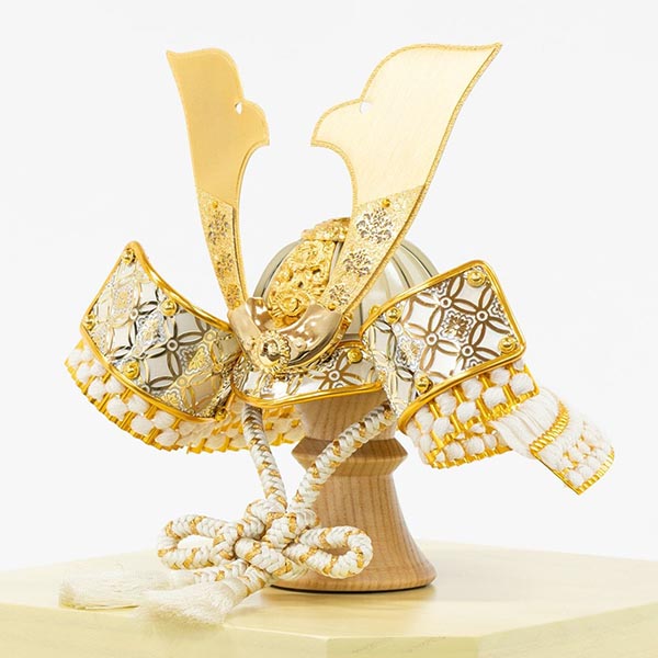 吉徳　 五月人形　楽 七宝彫金 兜飾り 収納飾り　詳細画像