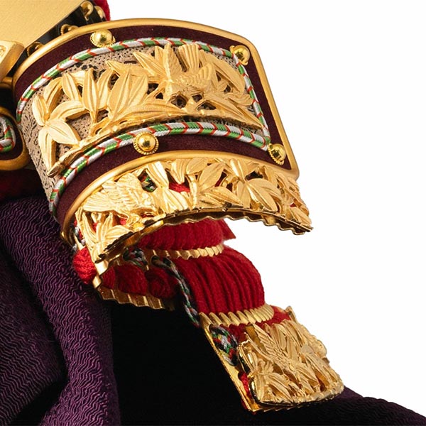 吉徳　 五月人形　正絹赤絲縅 純金箔押兜 兜飾り　詳細画像