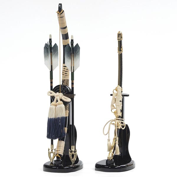 吉徳　 五月人形　加藤鞆美作 正絹赤絲縅  和紙小札 兜飾り　詳細画像