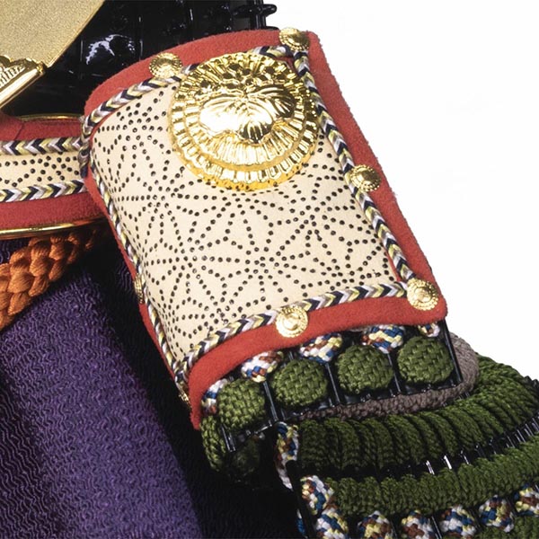 吉徳　 五月人形　別所実正作 正絹緑段縅 阿古陀形之兜 兜飾り　詳細画像