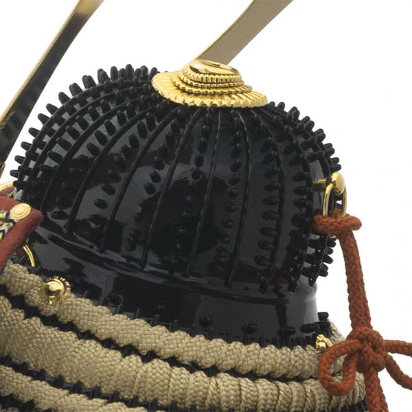 吉徳　 五月人形　別所実正作 正絹緑段縅 阿古陀形之兜 兜飾り　詳細画像