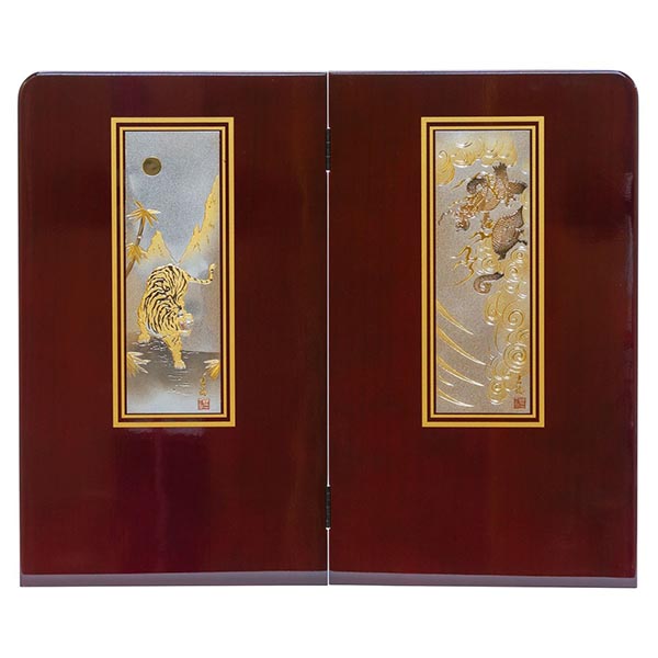 吉徳　 五月人形　黒絲縅 着用兜 収納飾り　詳細画像