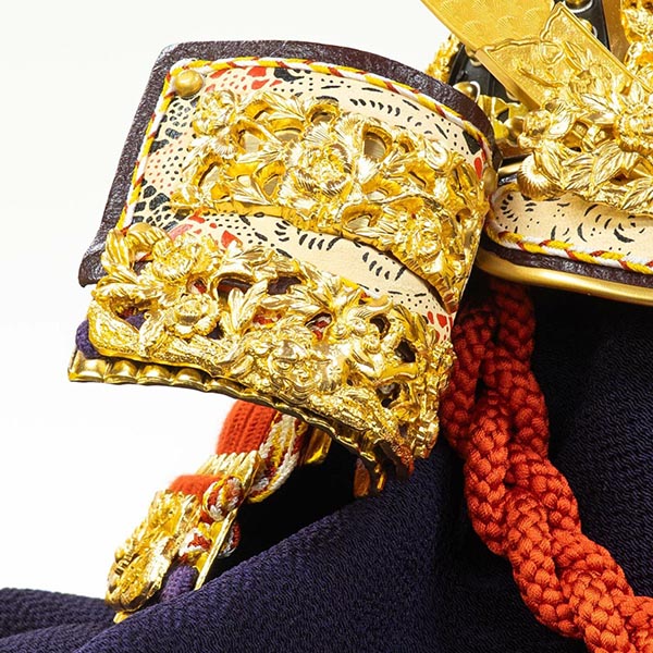 吉徳　 五月人形　平安武久作 正絹朱赤絲縅 総裏打ち兜 兜飾り　詳細画像