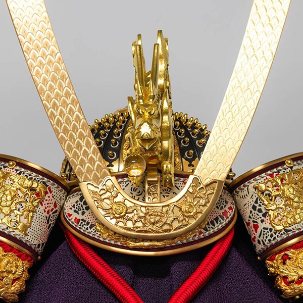 吉徳　 五月人形　平安一水作 正絹赤絲縅 総裏打ち兜 兜飾り　詳細画像