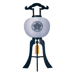 盆提灯: 行灯 黒塗 絹二重 無地 木製 電気コード式 【家紋入代込】