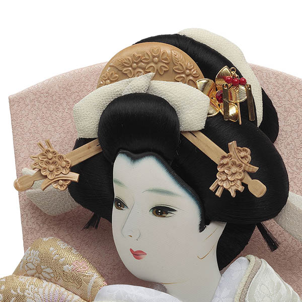 久月　 羽子板　刺繍振袖 ベージュ塗 ガラスケース飾り　詳細画像