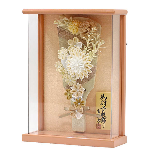 羽子板 吉徳 つまみ細工 髪飾り 羽子板 アイボリー 壁掛け 額飾り パールピンク塗り アクリルケース 詳細画像 吉徳 羽子板 つまみ細工 髪飾り 羽子板 アイボリー 壁掛け 額飾り パールピンク塗り アクリルケース 詳細画像