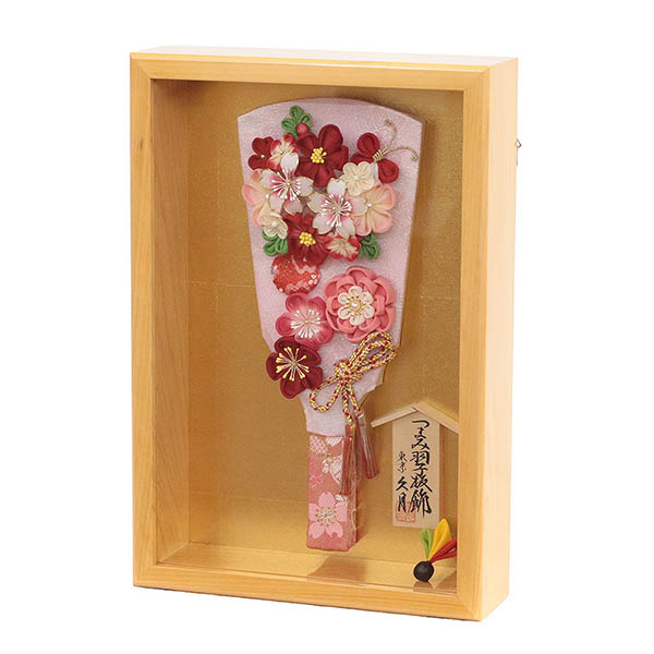 羽子板 久月 つまみ細工 羽子板 桃赤花 壁掛け 額飾り ヒノキ製 アクリルケース 詳細画像 久月 羽子板 つまみ細工 羽子板 桃赤花 壁掛け 額飾り ヒノキ製 アクリルケース 詳細画像
